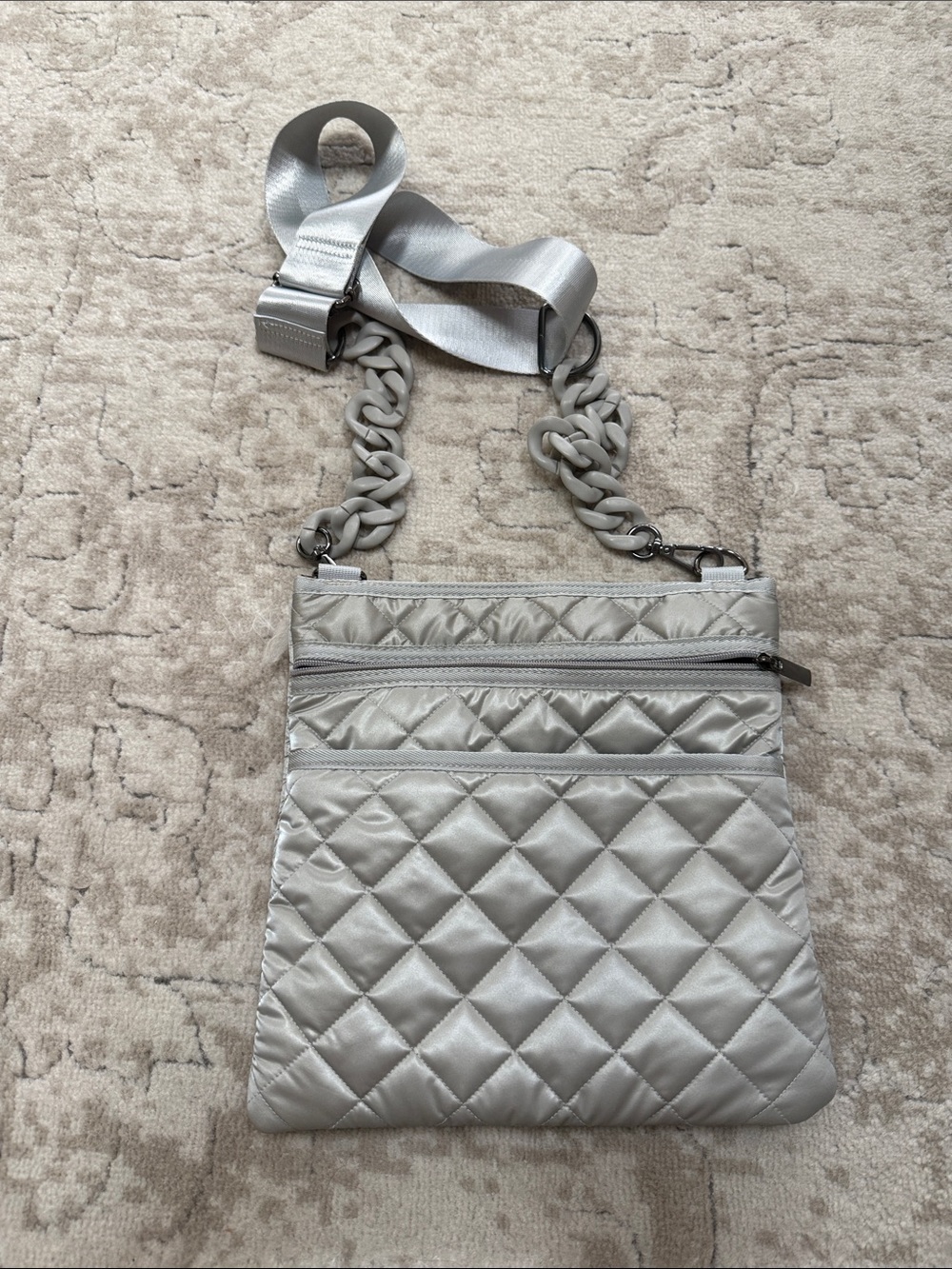 HAUTE SHORE Quilted Crossbody Bag in Light Silver